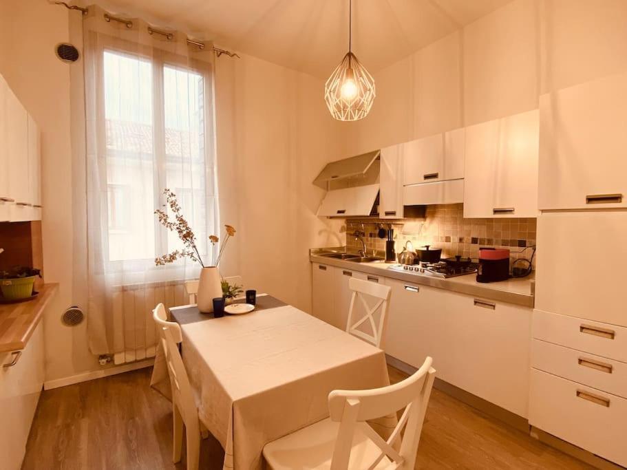 Casa Oscar: Entire Apartment Venice.Mestre Station Buitenkant foto